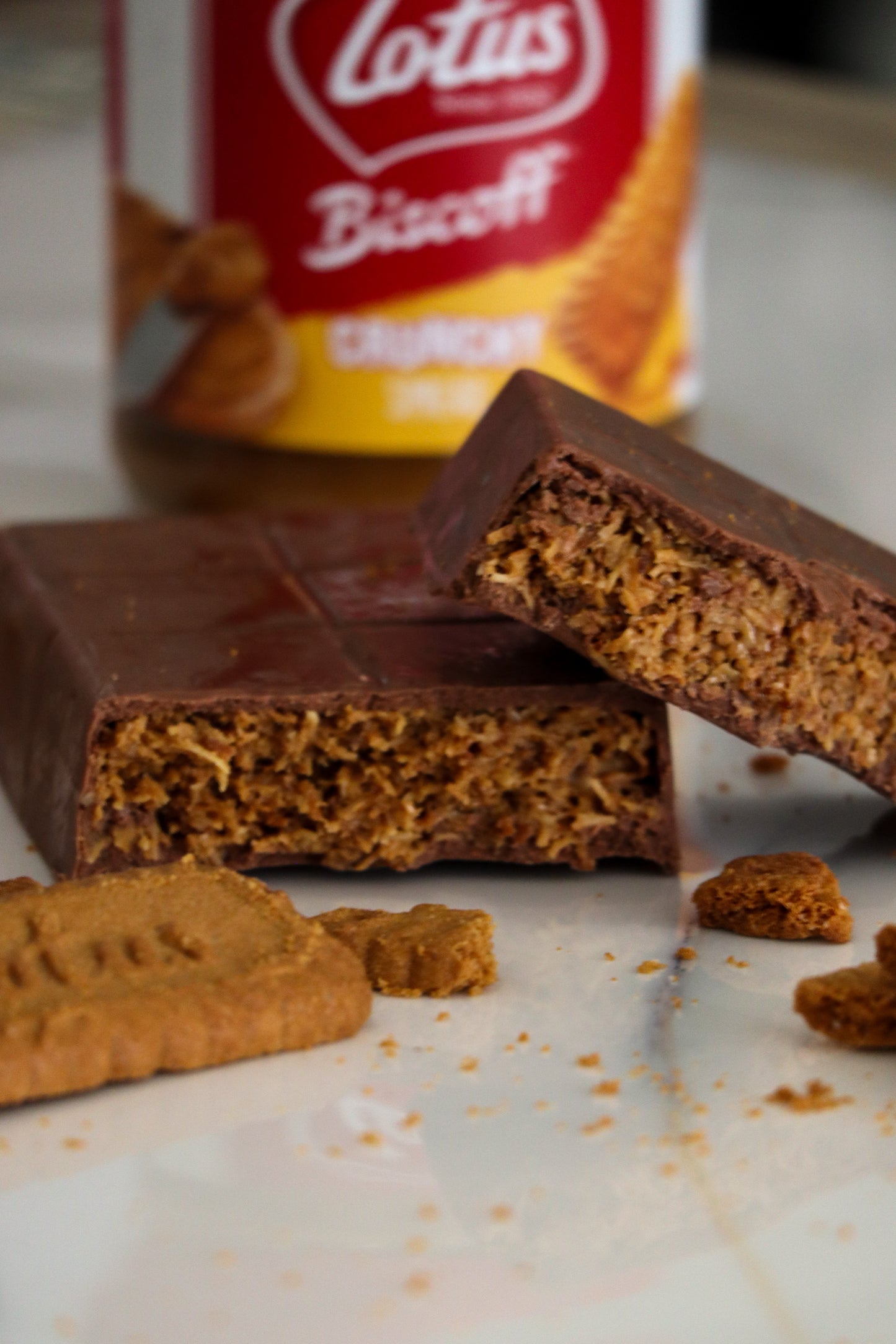 Premium Lotus Biscoff & Knafeh Chocolate Thick Base